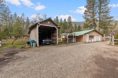 5445 W Side Rd, Cave Junction, OR 97523 photo 39