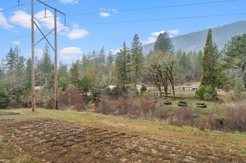 5445 W Side Rd, Cave Junction, OR 97523 photo 44
