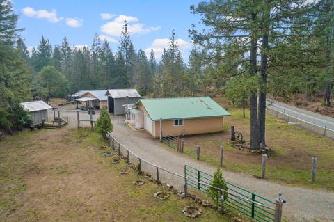 5445 W Side Rd, Cave Junction, OR 97523 photo 1