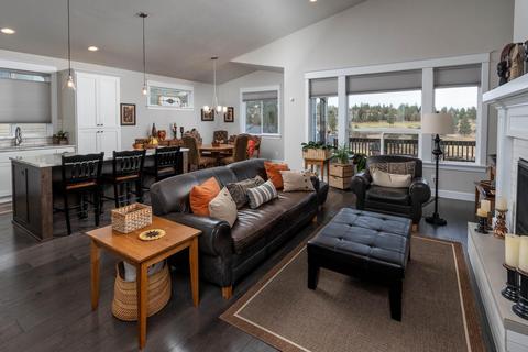 2616 NW Compass Corner Loop, Bend, OR 97703 photo 6