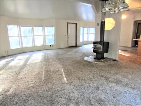 14652 Bluegrass Loop, Sisters, OR 97759 photo 4