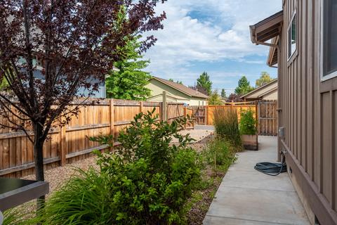 20022 Voltera Pl, Bend, OR 97702 photo 31