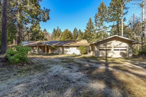 3580 E Fork Rd, Williams, OR 97544