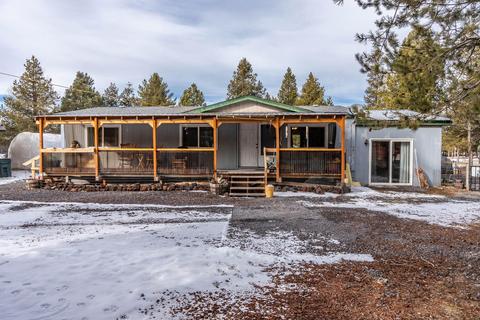 12641 Larchwood Dr, La Pine, OR 97739