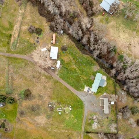 901 Riley Rd, Eagle Point, OR 97524 photo 7