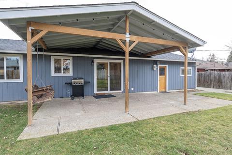 708 Talbot St, Eagle Point, OR 97524 photo 17