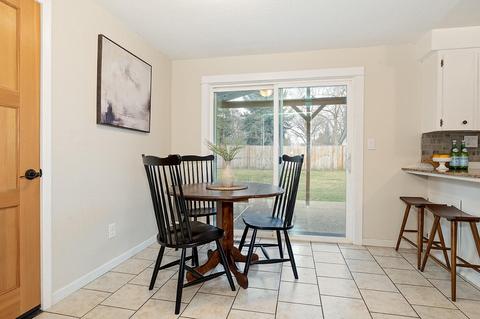 708 Talbot St, Eagle Point, OR 97524 photo 9