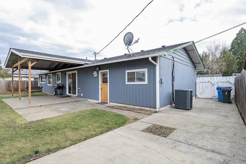 708 Talbot St, Eagle Point, OR 97524 photo 19