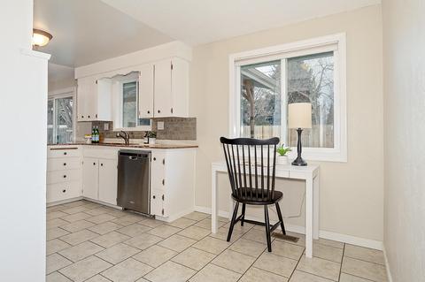 708 Talbot St, Eagle Point, OR 97524 photo 11