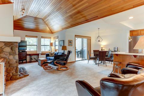 17690 Bittern Ln #29, Sunriver, OR 97707