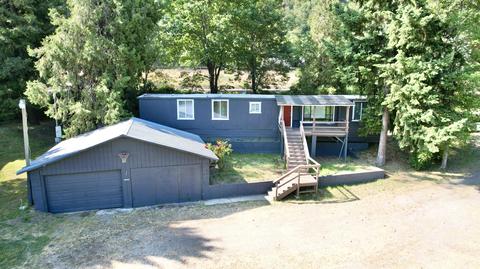 2550 Lampman Rd, Gold Hill, OR 97525