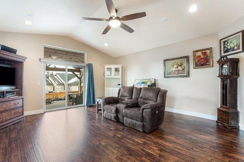 20831 Bobwhite Ct, Bend, OR 97701 photo 12