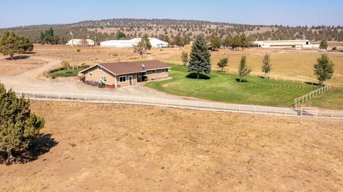 7150 Bunn Rd, Bonanza, OR 97623