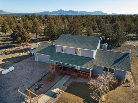 8705 NW Thicket Ln, Terrebonne, OR 97760