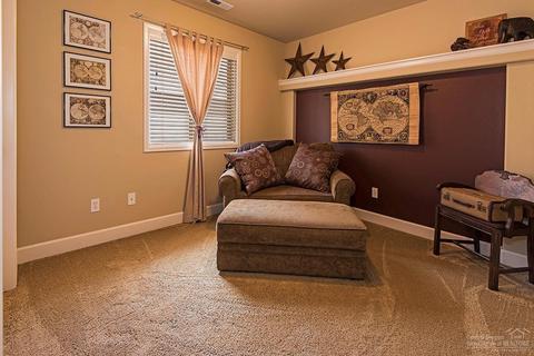 20281 Schaeffer Dr, Bend, OR 97703 photo 15