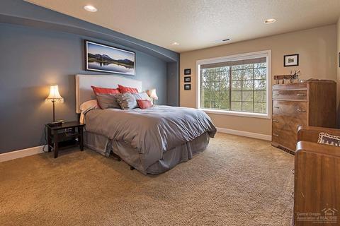 20281 Schaeffer Dr, Bend, OR 97703 photo 10