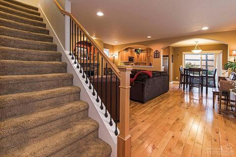 20281 Schaeffer Dr, Bend, OR 97703 photo 8