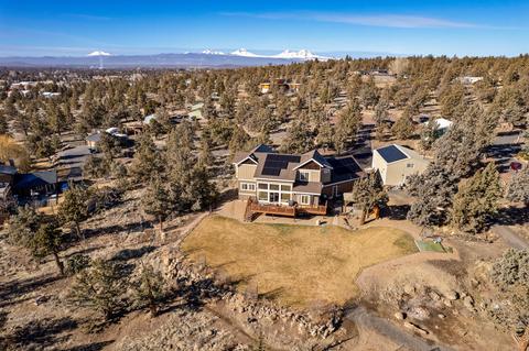 65140 76th St, Bend, OR 97703 photo 2