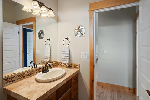 65140 76th St, Bend, OR 97703 photo 22
