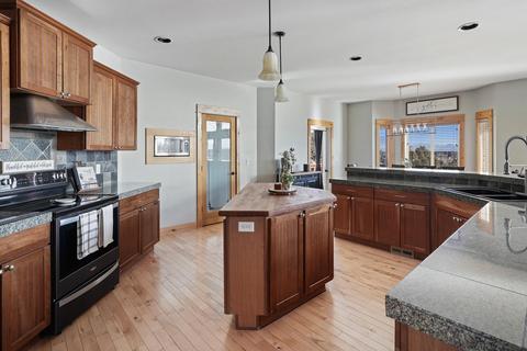 65140 76th St, Bend, OR 97703 photo 17