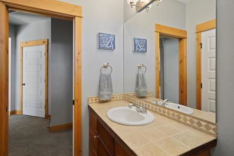 65140 76th St, Bend, OR 97703 photo 34