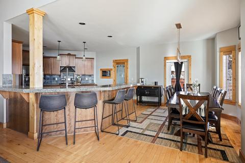 65140 76th St, Bend, OR 97703 photo 13