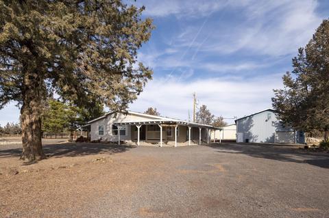 14818 SW Chickadee Rd, Terrebonne, OR 97760