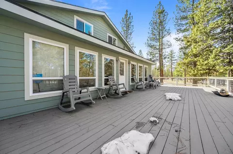 22344 Pheasant Ln, Chiloquin, OR 97624