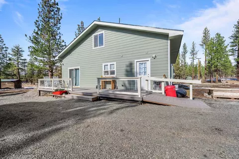 Exterior - 22344 Pheasant Ln, Chiloquin, OR 97624 photo 2 of 4