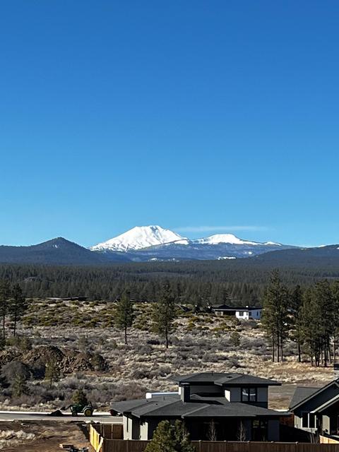 62677 NW Woodsman Ct #LOT 21, Bend, OR 97703