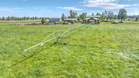 24269 Dodds Rd, Bend, OR 97701 photo 53