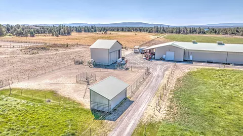 24269 Dodds Rd, Bend, OR 97701 photo 44