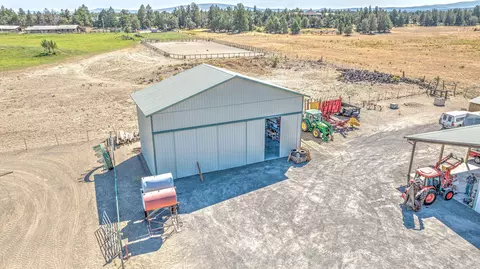 24269 Dodds Rd, Bend, OR 97701 photo 39