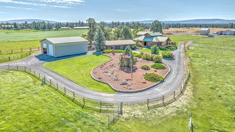 24269 Dodds Rd, Bend, OR 97701 photo 6