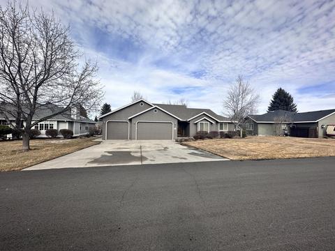 3302 NE Stonebrook Loop, Bend, OR 97701 photo 1