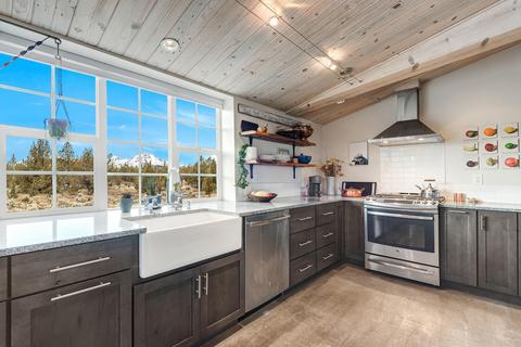 17657 Cascade Estates Dr, Bend, OR 97703 photo 44