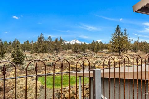 17657 Cascade Estates Dr, Bend, OR 97703 photo 5