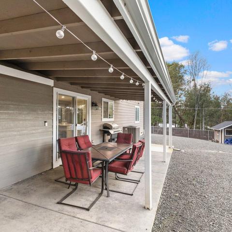 1338 Summit Loop, Grants Pass, OR 97527 photo 25