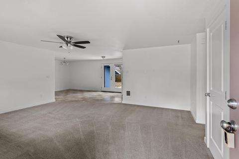 63385 Omer Dr, Bend, OR 97701 photo 10
