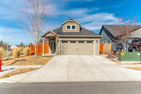 21330 NEagle Crossing Ave, Bend, OR 97701 photo 2