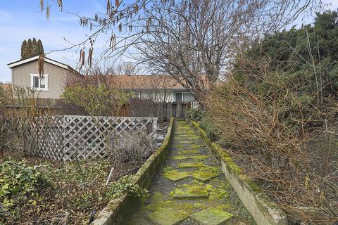 105 Rogue Ct, Rogue River, OR 97537 photo 19