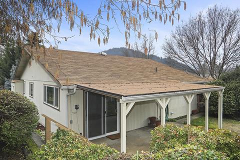 105 Rogue Ct, Rogue River, OR 97537 photo 16