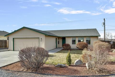 365 Adams Ave, Metolius, OR 97741