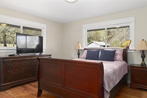 16500 Water Gap Rd, Williams, OR 97544 photo 18
