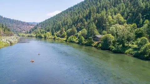 10470 Galice Rd, Merlin, OR 97532