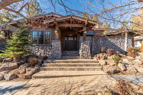 19012 Mt Shasta Dr, Bend, OR 97703
