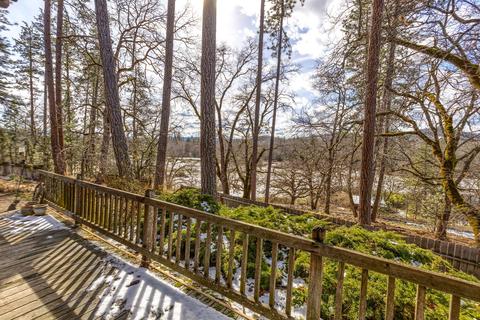 535 Trails End Ln, Eagle Point, OR 97524 photo 6
