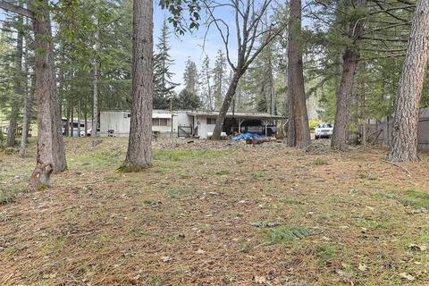 411 Jaynes Dr, Grants Pass, OR 97527