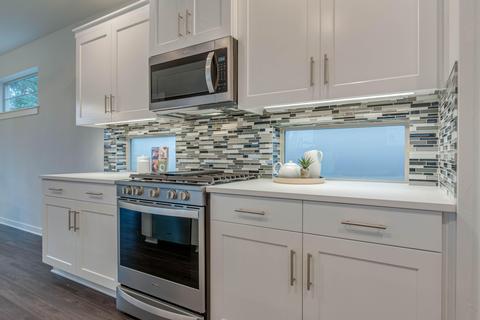 20854 SE Delta Dr, Bend, OR 97702 photo 4