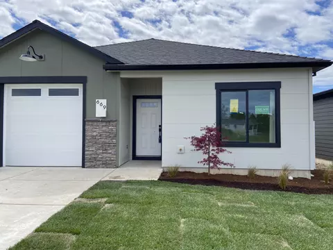 669 Terrazzo Way, Medford, OR 97501